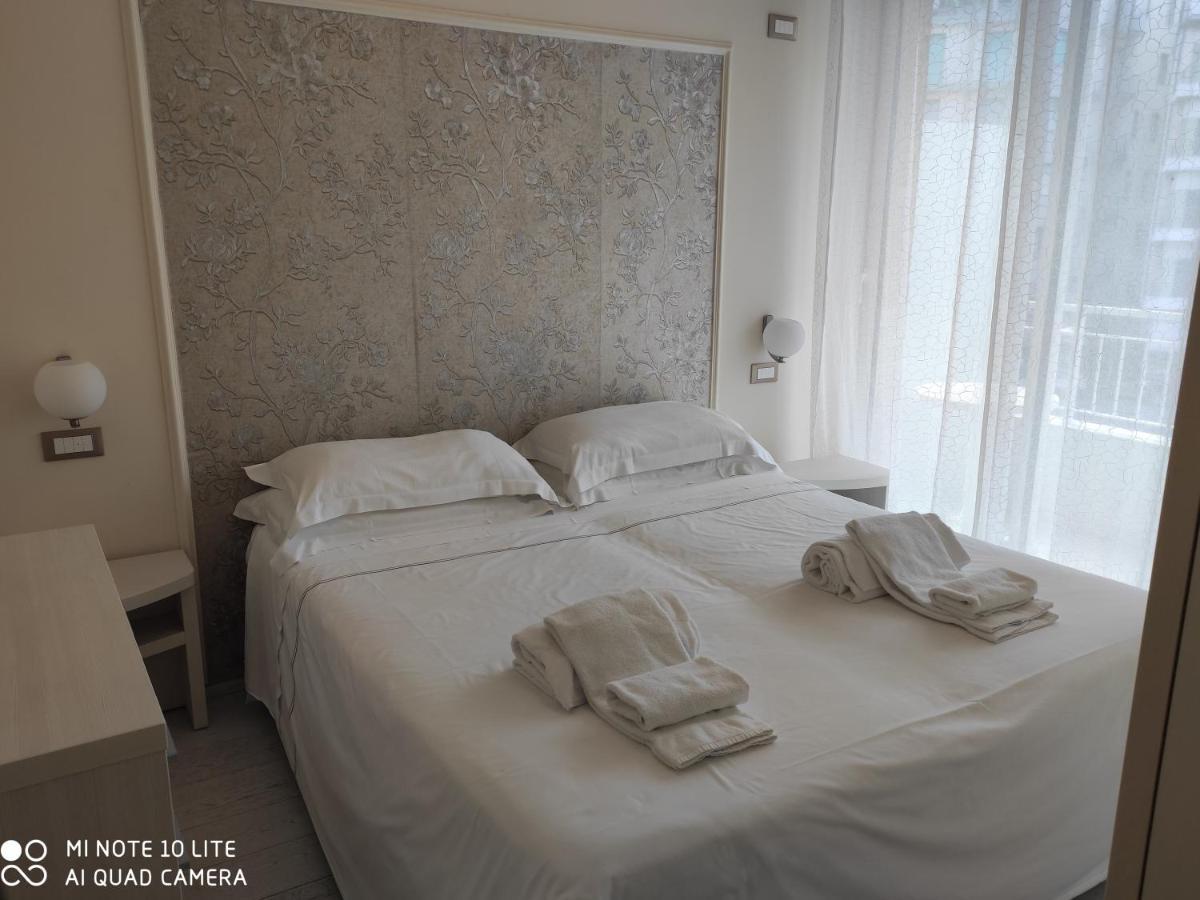 Casa Vacanze Medit Alassio Kültér fotó